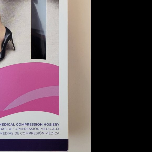 Sigvaris Medical Compression Hosiery / Thigh-high / SL / Black / 781NSLO99 - Picture 2 of 5